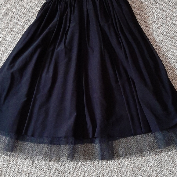 Gorgeous black dress - Picture 4 of 5